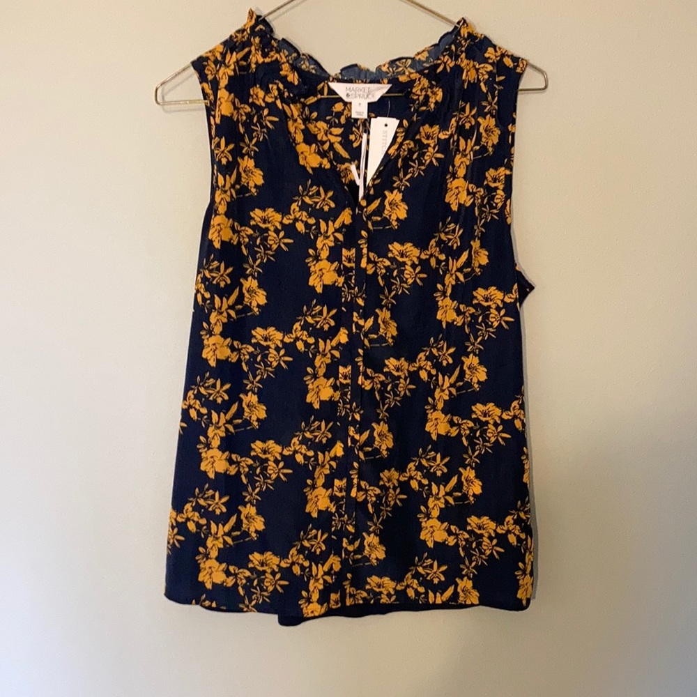 Sleeveless chiffon top